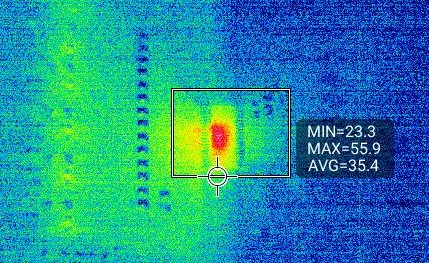  在環(huán)境溫度為 25°C 且所有通道均開啟時的 ISO1228 電路板溫度