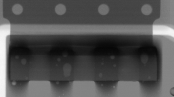  初始時(shí)刻 X 射線(xiàn)，右測(cè)輸入引線(xiàn)