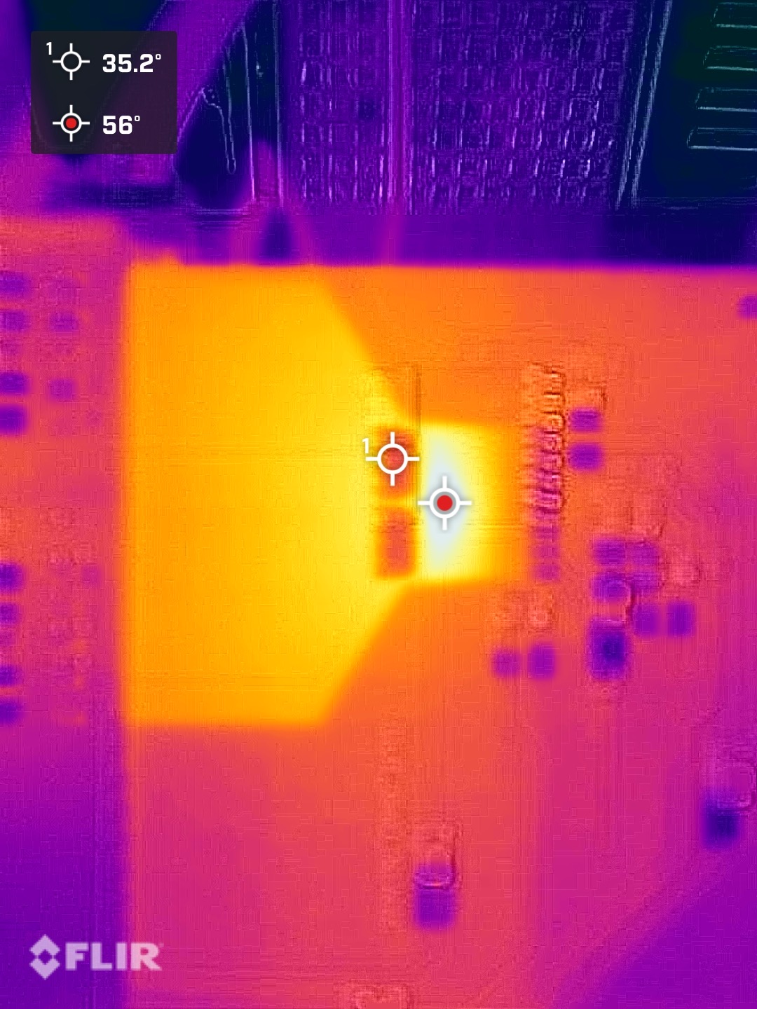  SOIC-10 封裝在 SOIC-16 焊盤布局上，初始時刻，SAC 水溶性焊膏