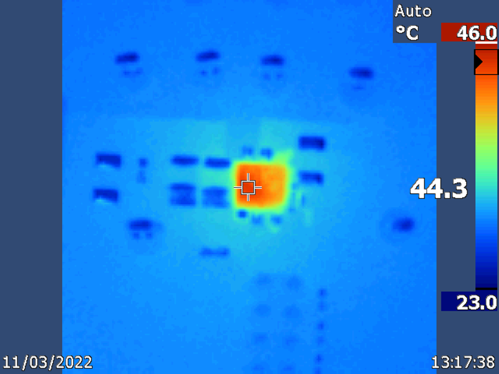 TPSM365R3 TPSM365R6 熱像圖，VIN = 24V，VOUT = 5V，F(xiàn)SW = 1MHz，IOUT = 0.6A（標準 EVM 和 BOM）