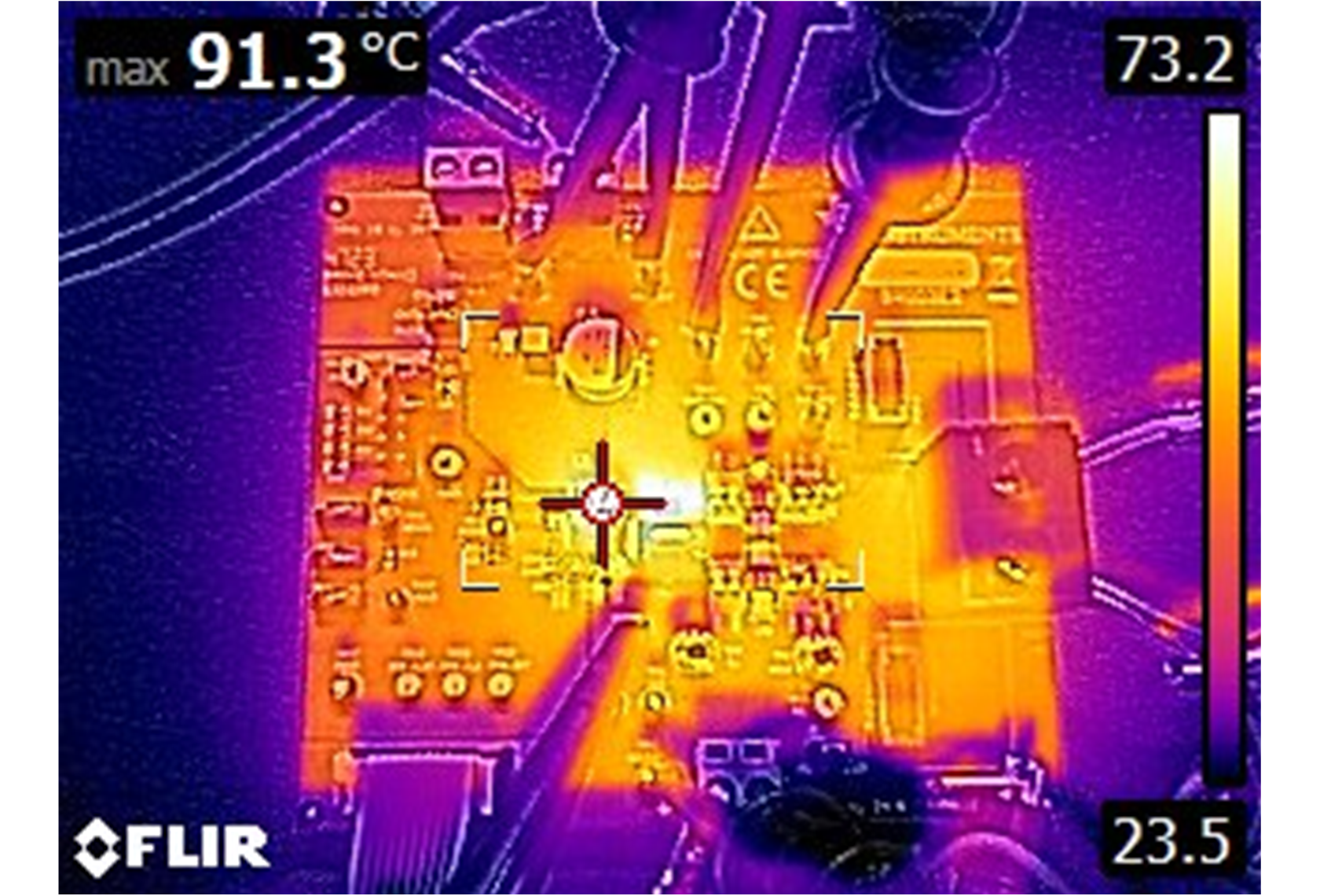 TPS544C27 熱特性，1MHz FCCM，外部 5V 輔助電源，35A 負(fù)載，無氣流，浸泡 10 分鐘